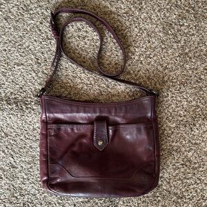 Frye Melissa Crossbody Red Leather Purse‎ Wine Maroon Zip Top Button